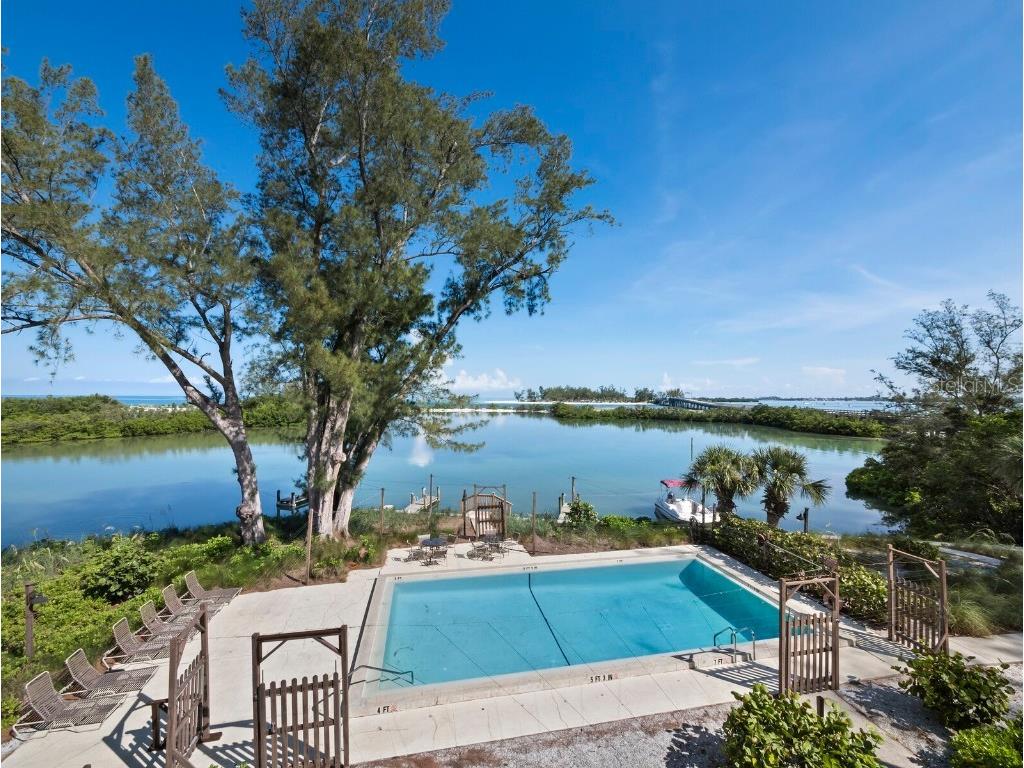 490 N Shore Road #6 Longboat Key FL 34228 - SARASOTA BAY/GULF OF MEXICO A4657668 image48
