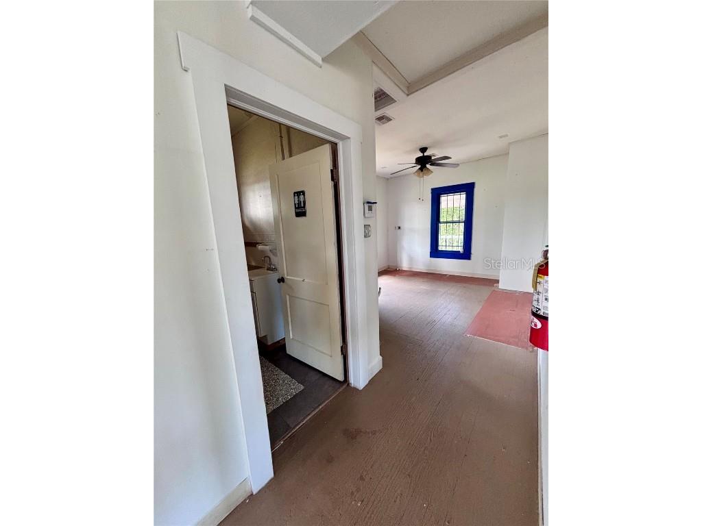 490 N Spring Garden Avenue Deland FL 32720 V4944535 image9