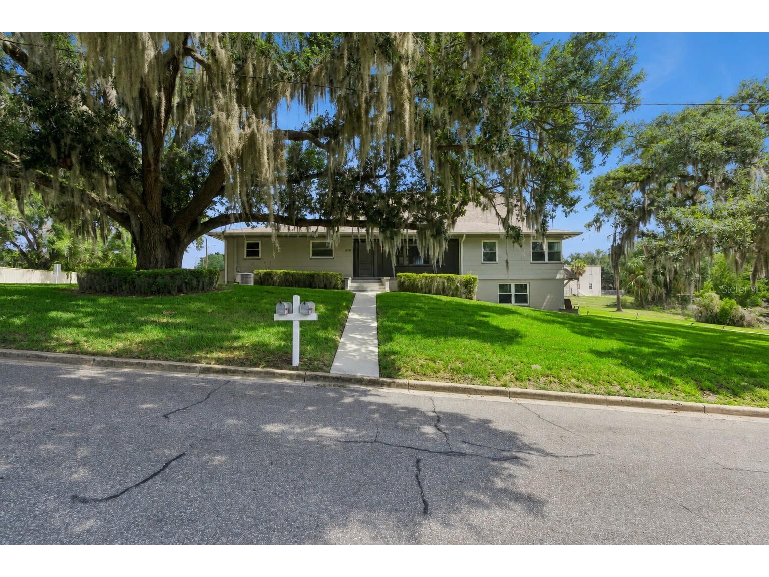 490 W Desoto Street Clermont FL 34711 G5113312 image1