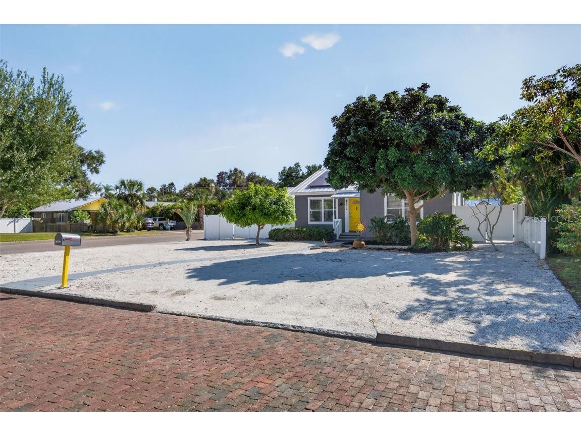 4900 27th Avenue S Gulfport FL 33707 TB8441956 image3