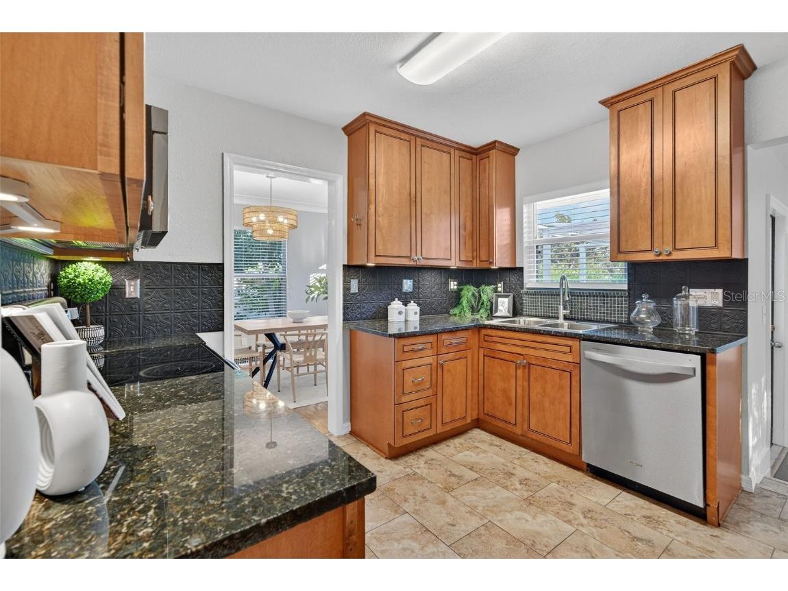 4900 27th Avenue S Gulfport FL 33707 TB8441956 image30