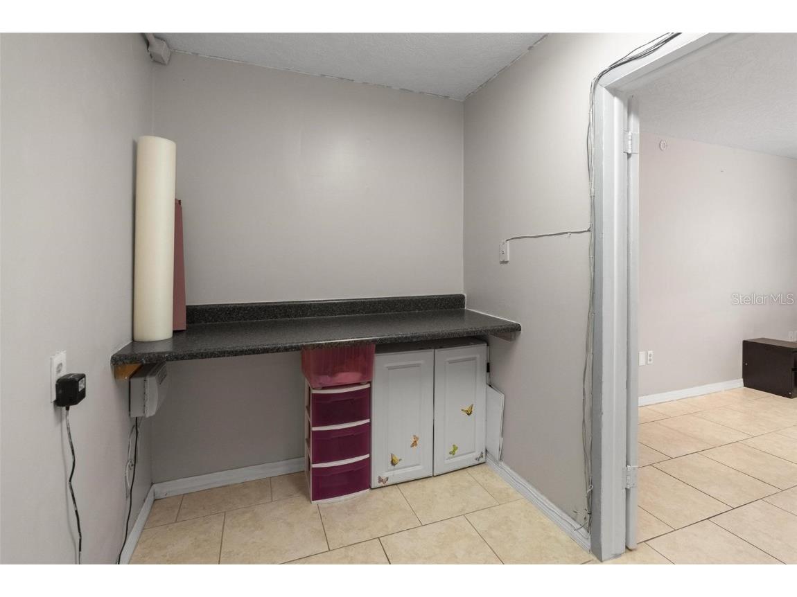 4900 33rd Avenue N Saint Petersburg FL 33710 TB8447529 image11