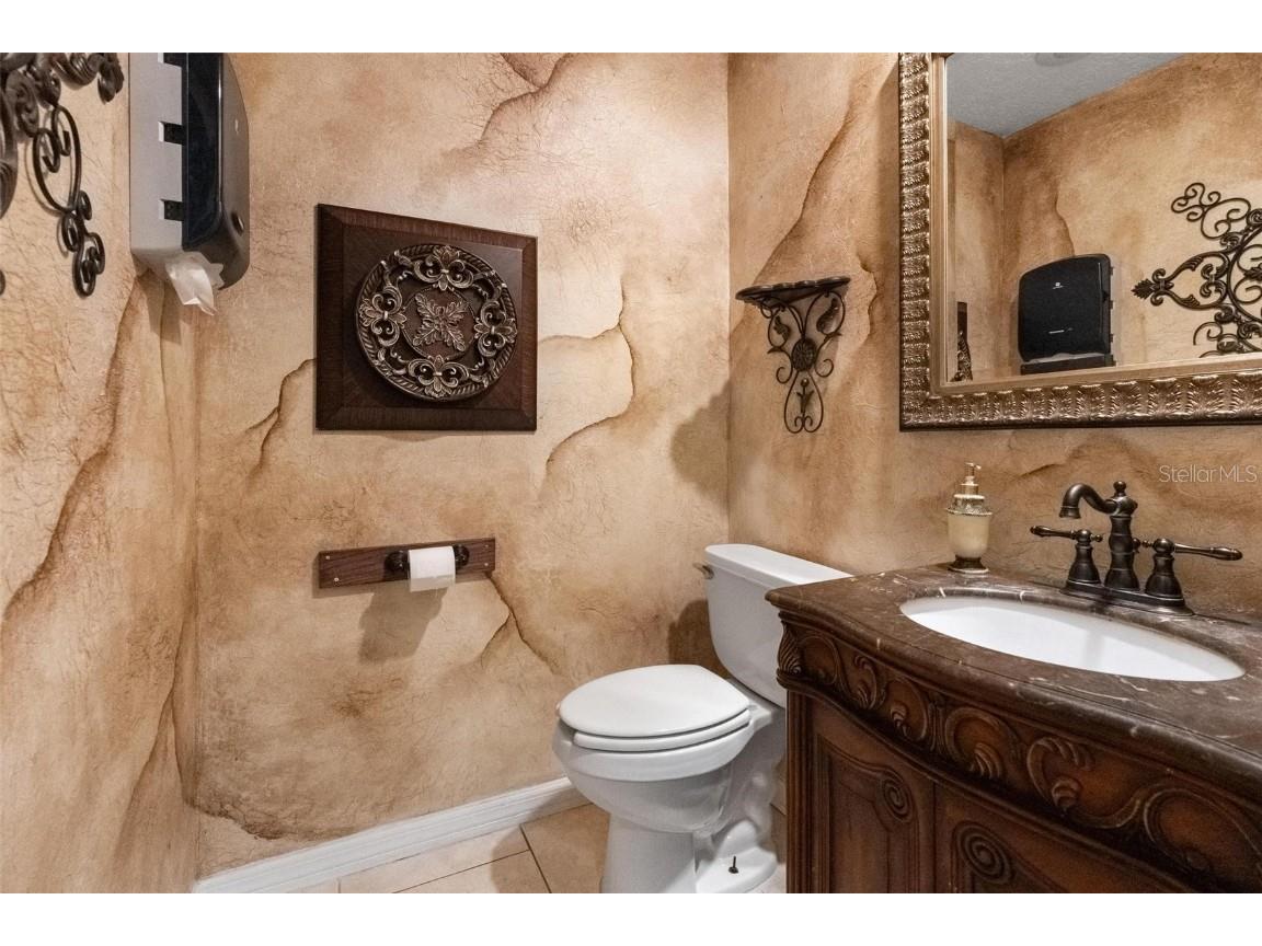 4900 33rd Avenue N Saint Petersburg FL 33710 TB8447529 image16