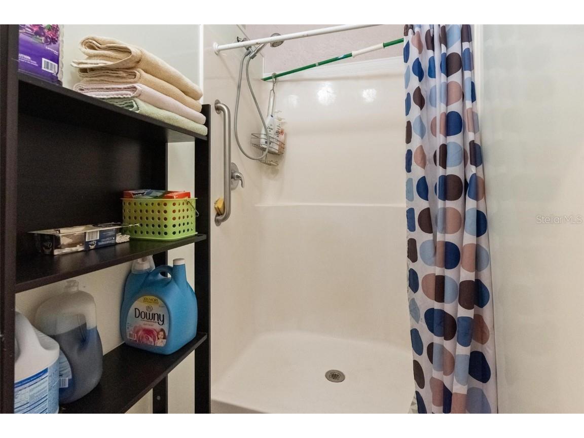 4900 33rd Avenue N Saint Petersburg FL 33710 TB8447529 image24