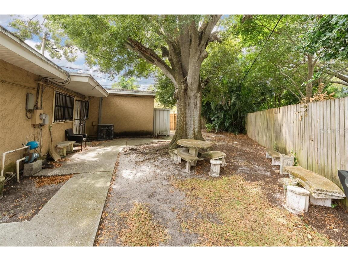 4900 33rd Avenue N Saint Petersburg FL 33710 TB8447529 image25