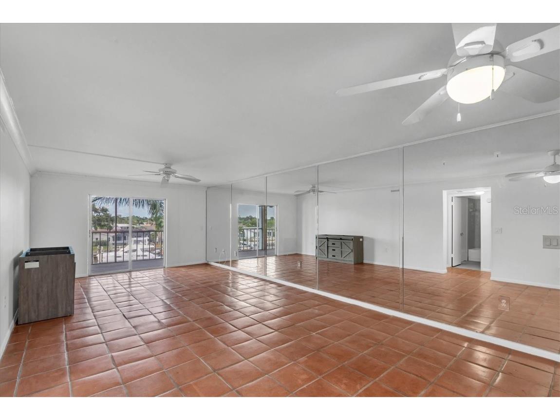 4900 38th Way S #302 Saint Petersburg FL 33711 TB8455282 image5