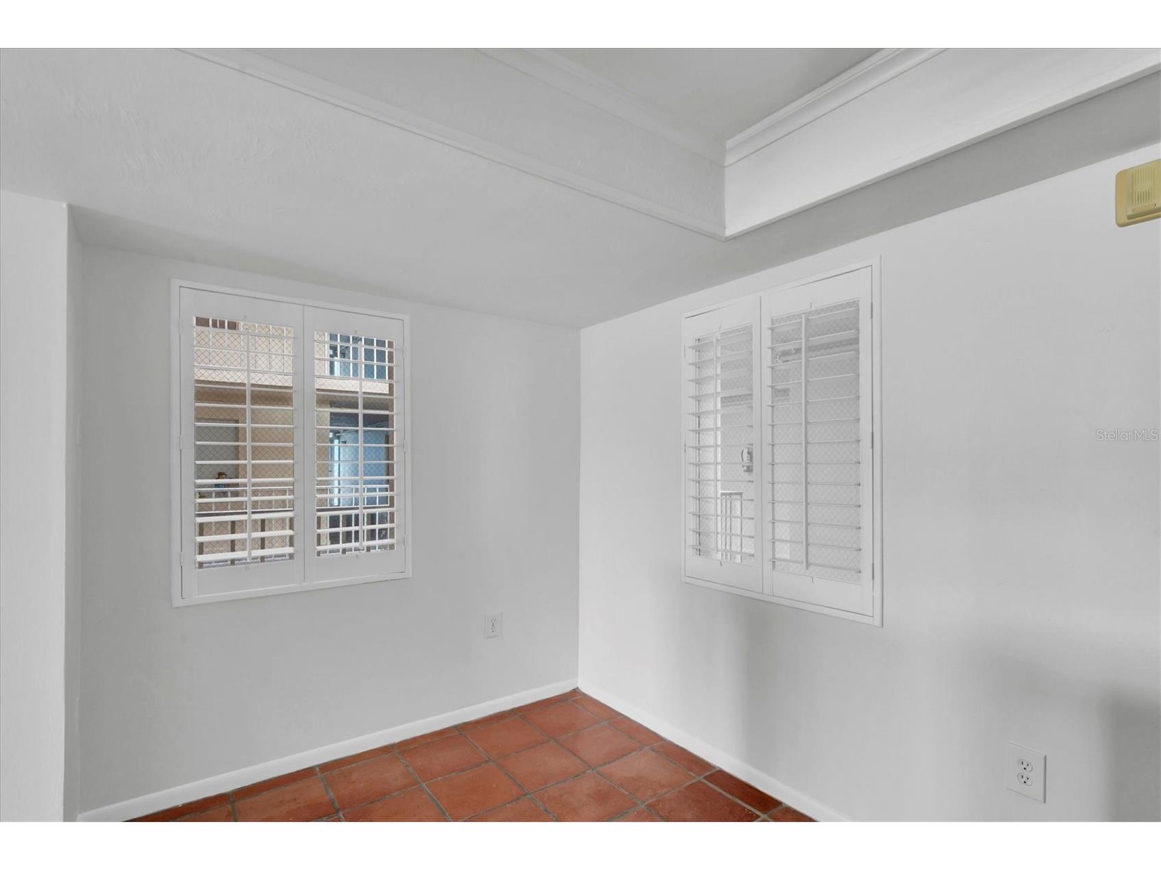 4900 38th Way S #302 Saint Petersburg FL 33711 TB8490867 image17