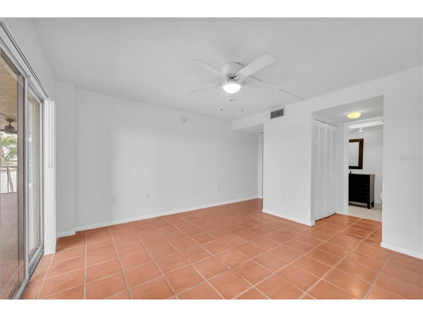 4900 38th Way S #302 Saint Petersburg FL 33711 TB8490867 image21