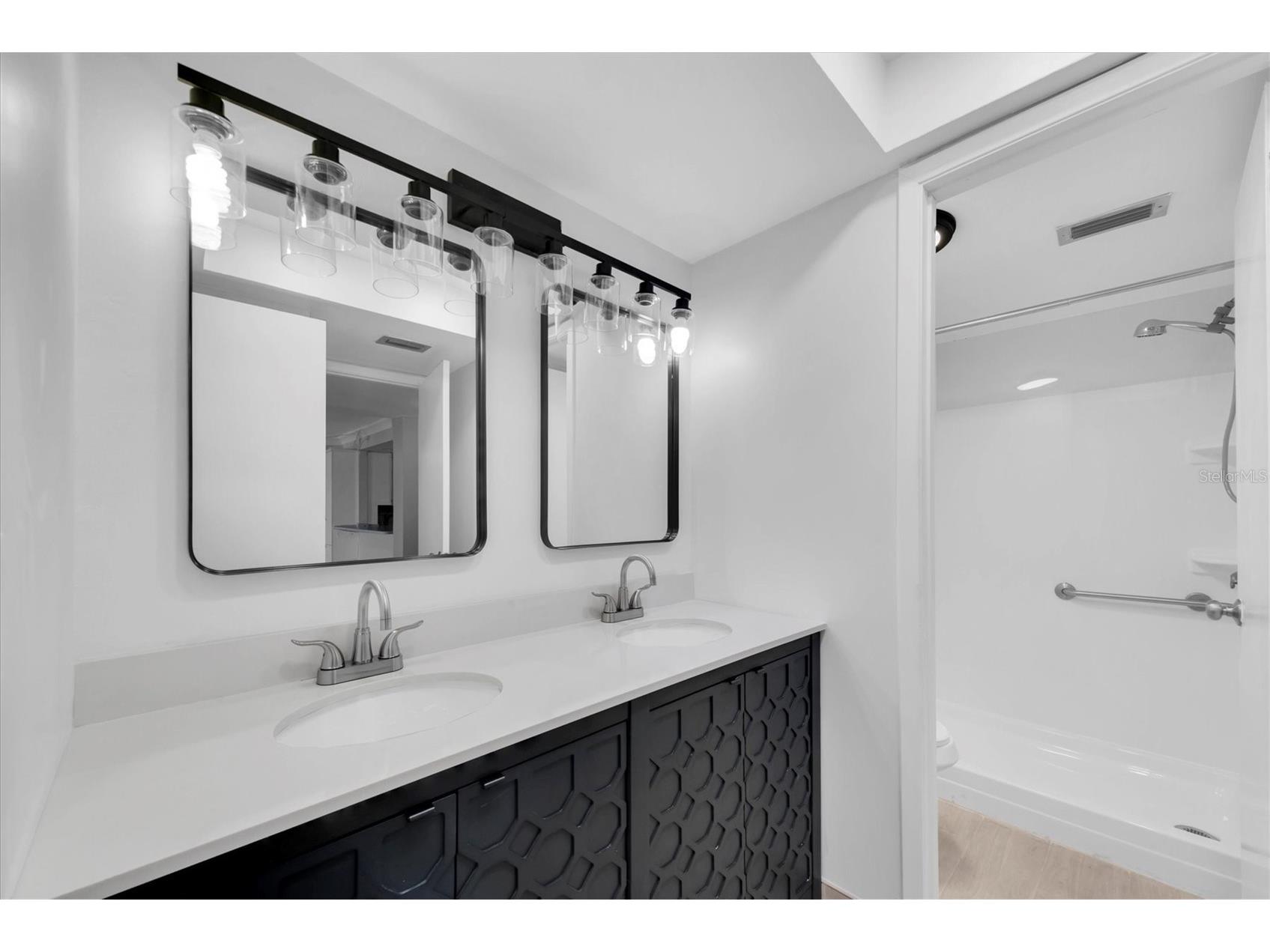4900 38th Way S #302 Saint Petersburg FL 33711 TB8490867 image27
