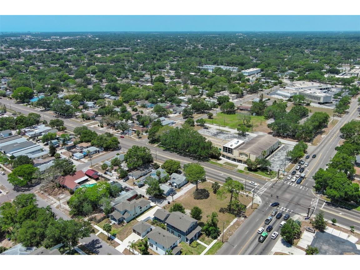 4900 5th Avenue N Saint Petersburg FL 33710 TB8429754 image10