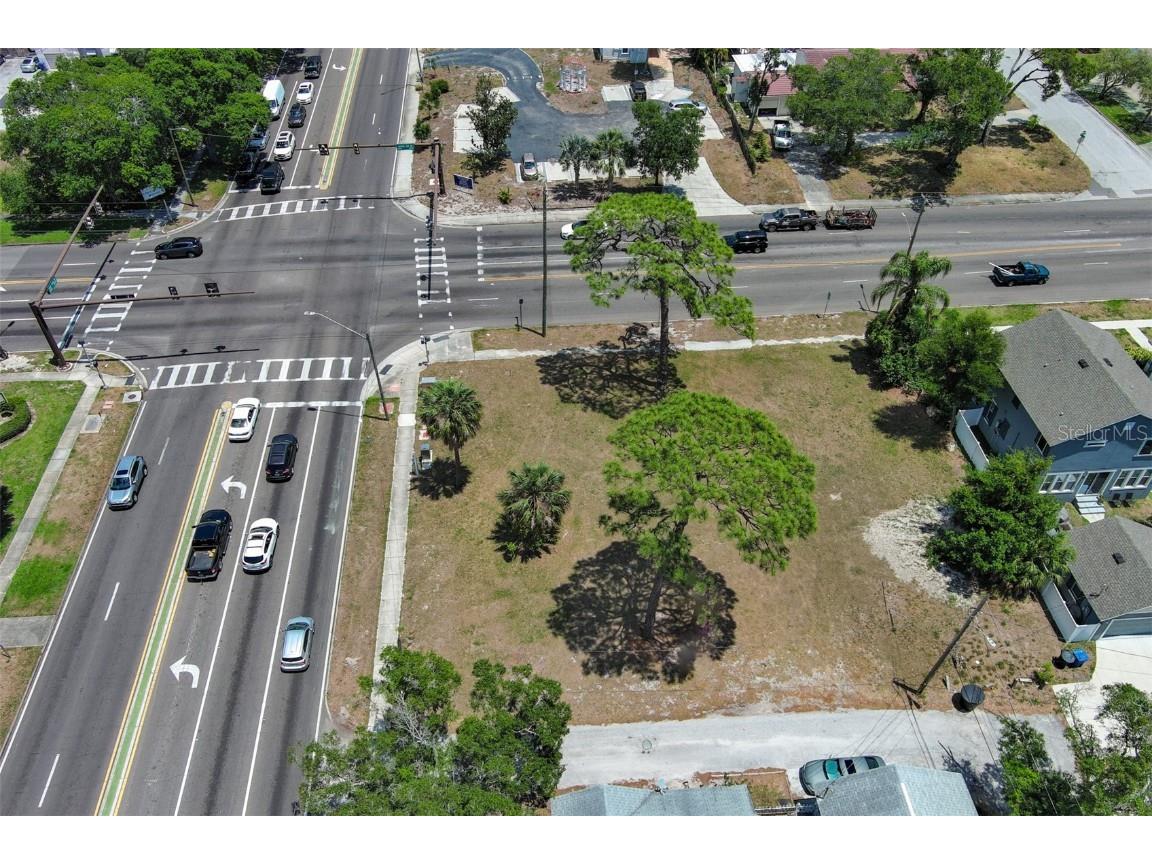 4900 5th Avenue N Saint Petersburg FL 33710 TB8429754 image12