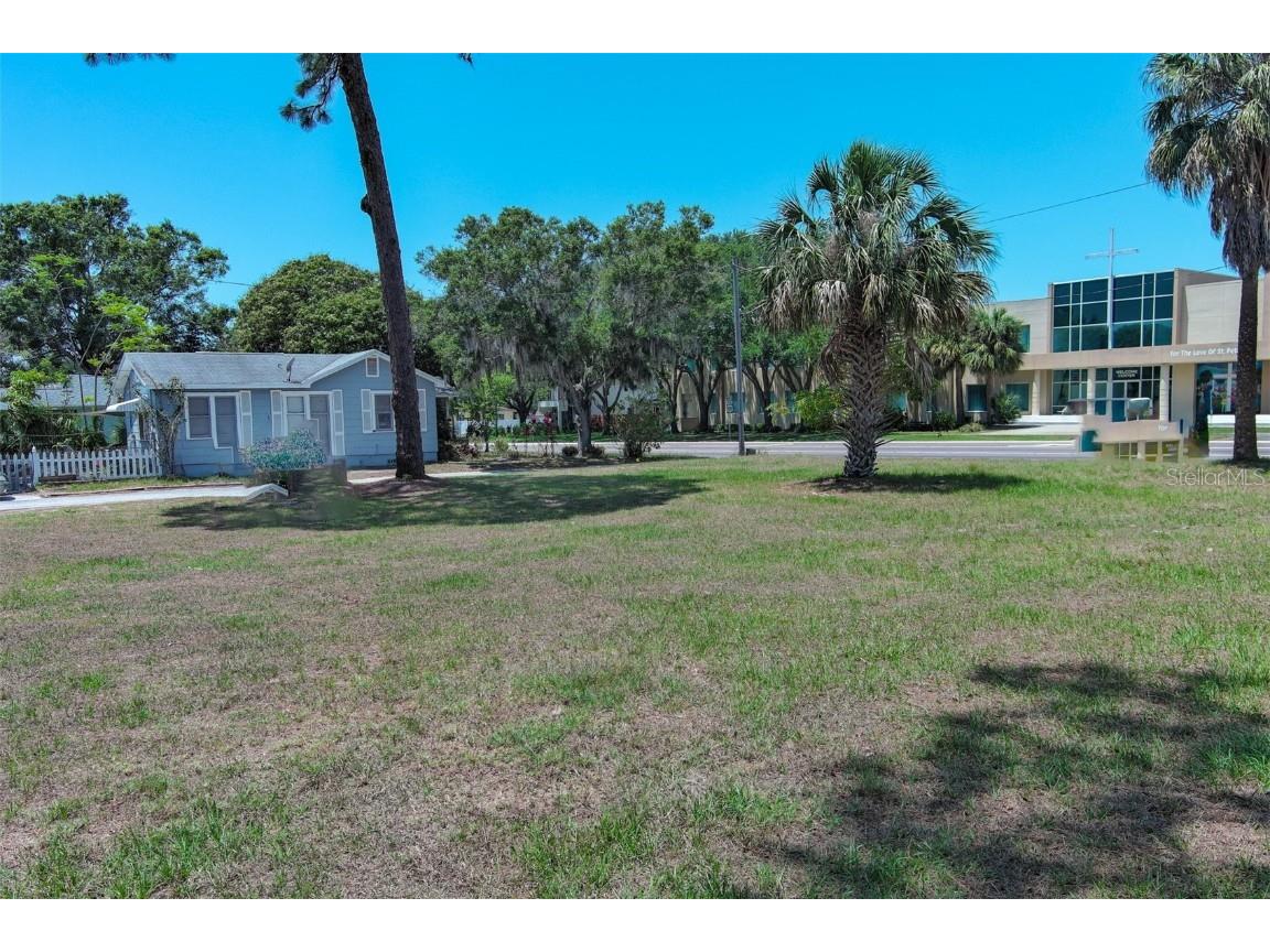 4900 5th Avenue N Saint Petersburg FL 33710 TB8429754 image3