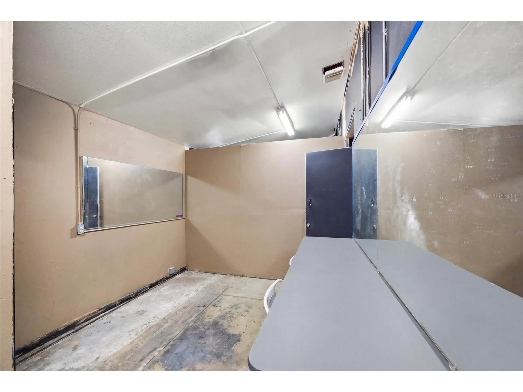 4900 66th Street N Saint Petersburg FL 33709 TB8479808 image11