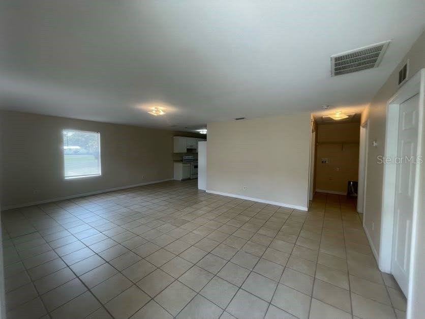 4900 9th Street Zephyrhills FL 33542 TB8475947 image3