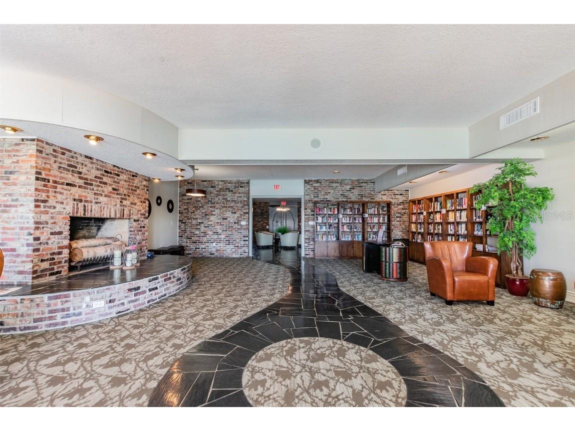 4900 Brittany #1706 Saint Petersburg FL 33715 TB8393022 image12