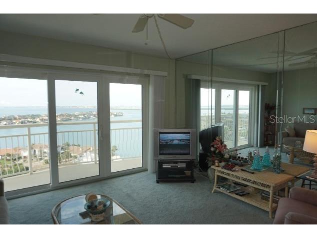 4900 Brittany #1706 Saint Petersburg FL 33715 TB8393022 image5