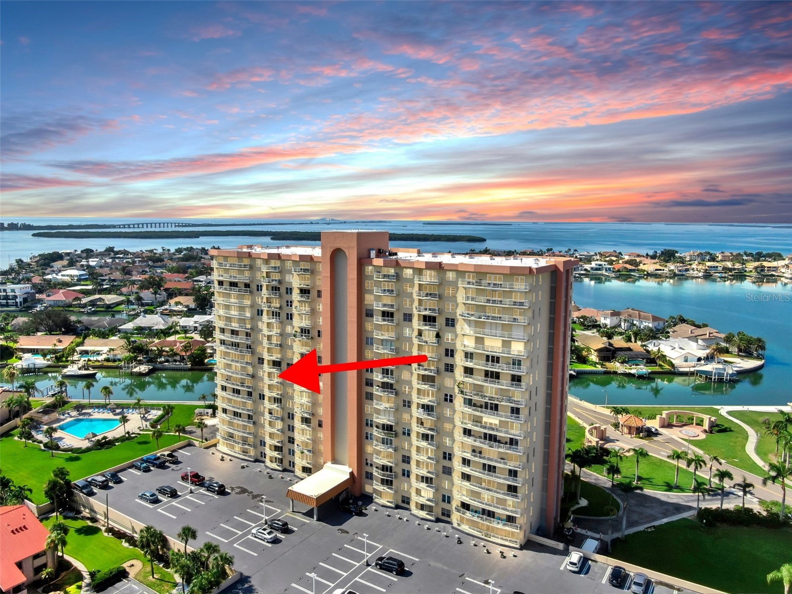 4900 Brittany Drive S #1003 Saint Petersburg FL 33715 - BOCA CIEGA TAMPA BAY TB8432618 image1