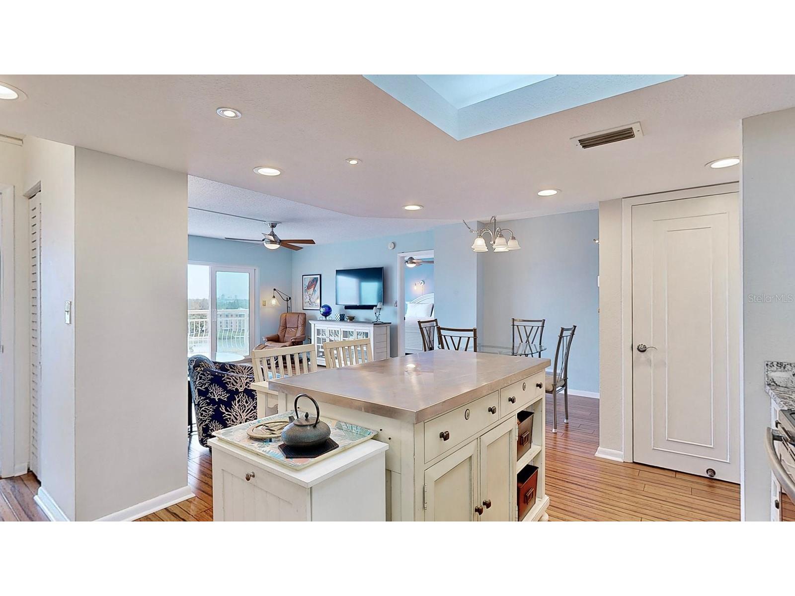 4900 Brittany Drive S #1011 Saint Petersburg FL 33715 - BOCA CIEGA BAY TB8403404 image2