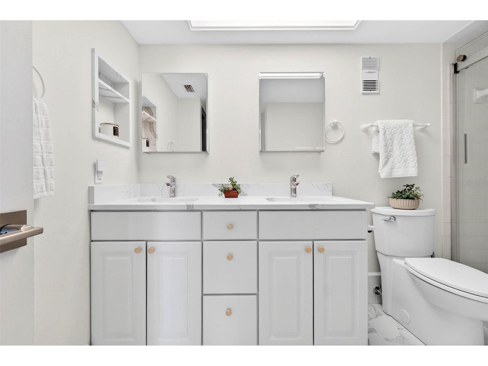 4900 Brittany Drive S #112 Saint Petersburg FL 33715 TB8468850 image10