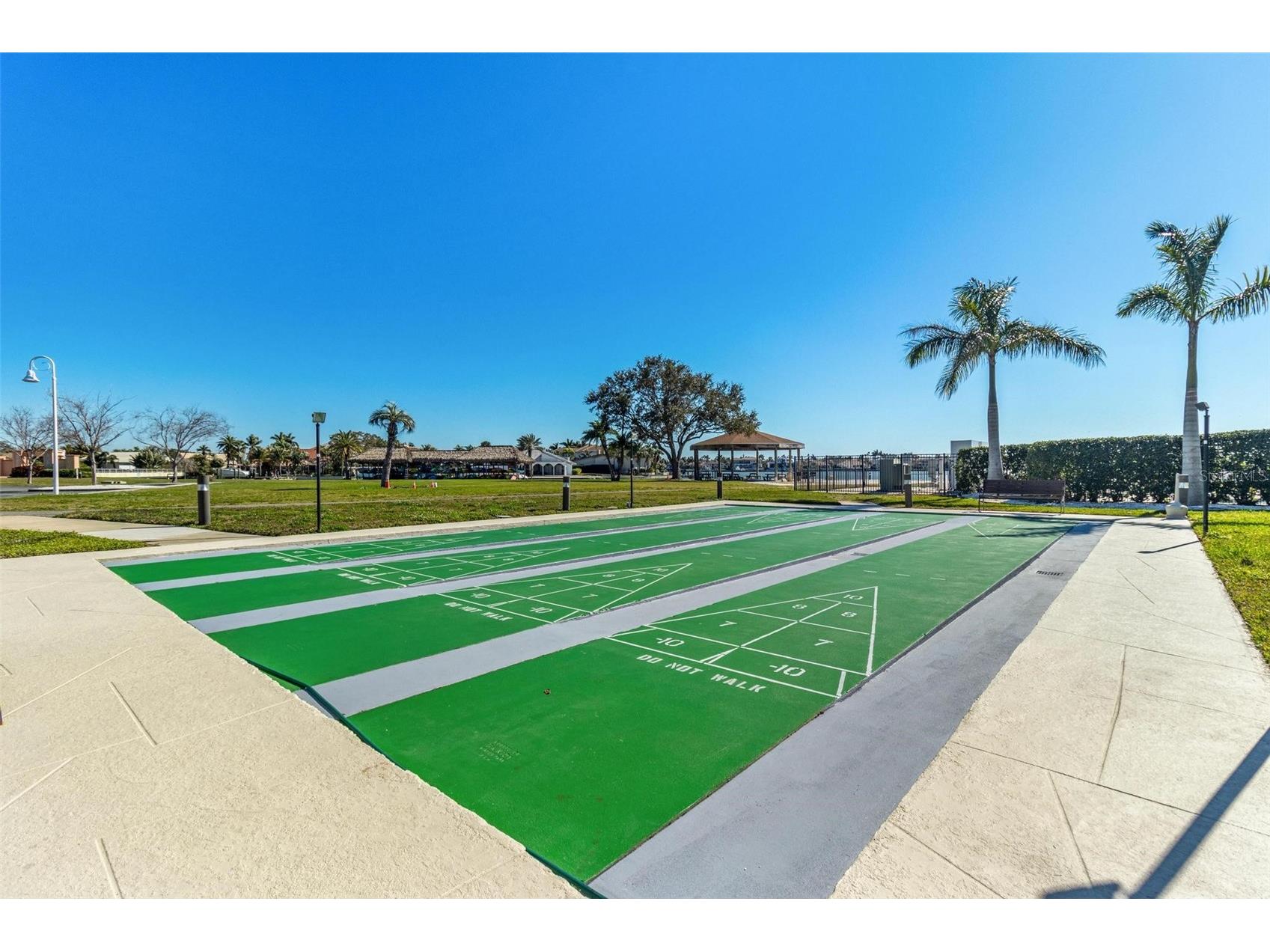 4900 Brittany Drive S #112 Saint Petersburg FL 33715 TB8468850 image24