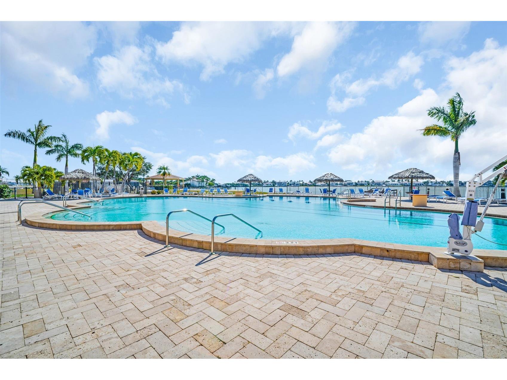 4900 Brittany Drive S #1405 Saint Petersburg FL 33715 - BOCA CIEGA BAY AND GULF TB8471978 image20