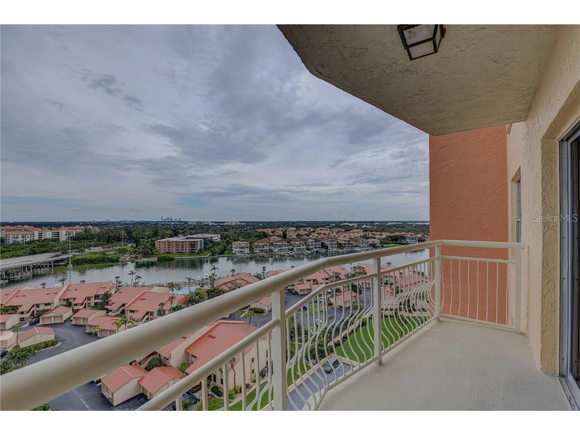 4900 Brittany Drive S #1409 Saint Petersburg FL 33715 - BOCA CIEGA BAY TB8424291 image3