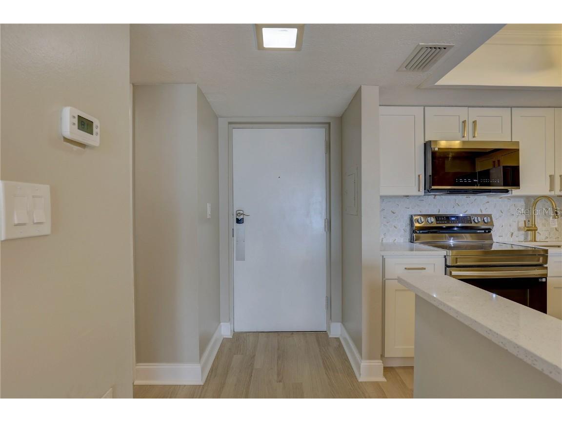 4900 Brittany Drive S #1409 Saint Petersburg FL 33715 - BOCA CIEGA BAY TB8424291 image8