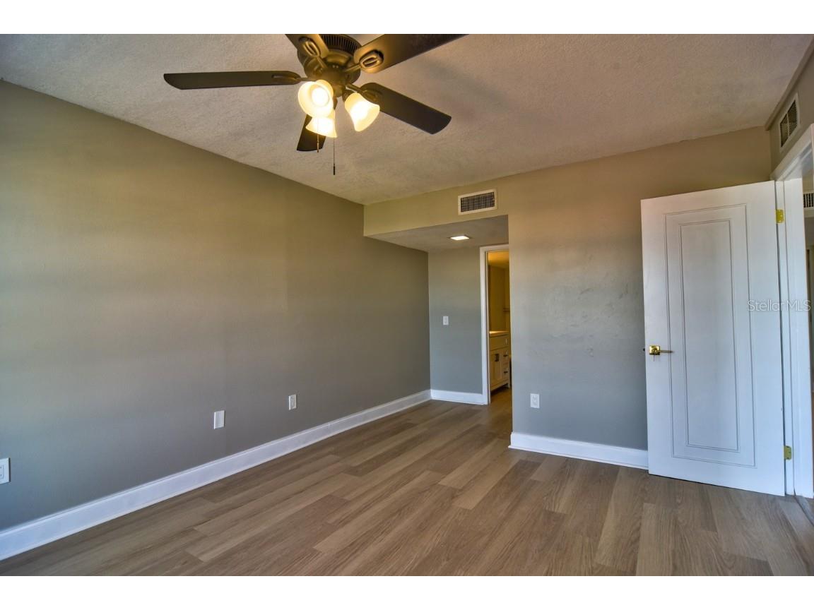 4900 Brittany Drive S #1409 Saint Petersburg FL 33715 - BOCA CIEGA BAY TB8446598 image10