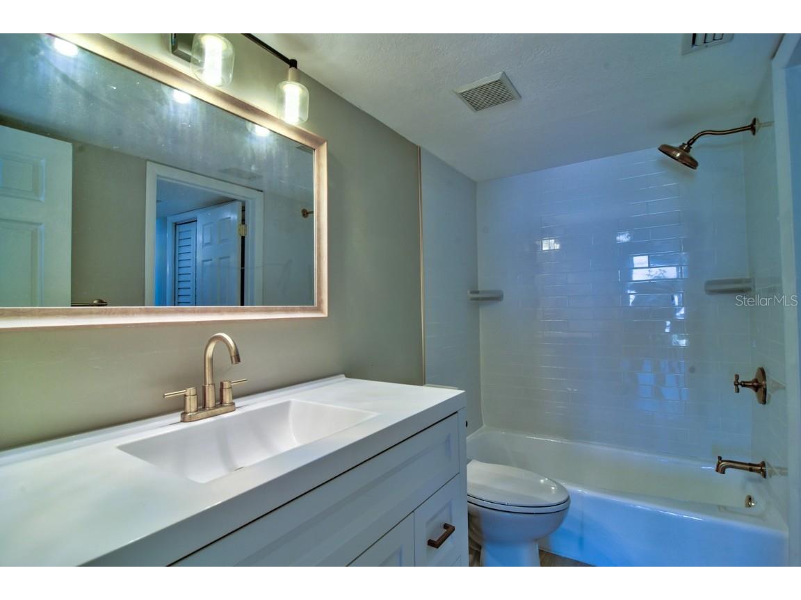 4900 Brittany Drive S #1409 Saint Petersburg FL 33715 - BOCA CIEGA BAY TB8446598 image13