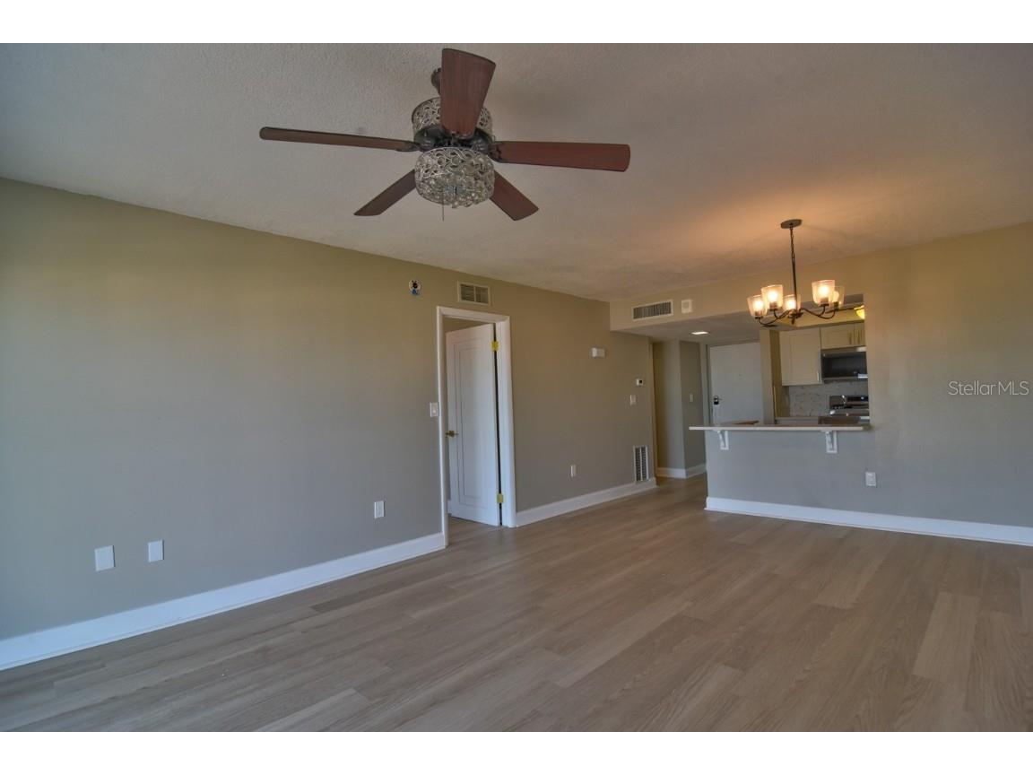 4900 Brittany Drive S #1409 Saint Petersburg FL 33715 - BOCA CIEGA BAY TB8446598 image6