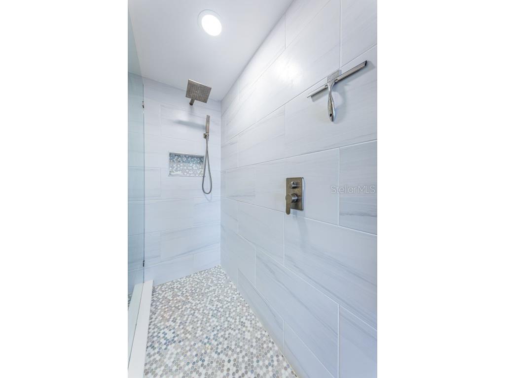 4900 Brittany Drive S #1413 Saint Petersburg FL 33715 TB8405064 image26