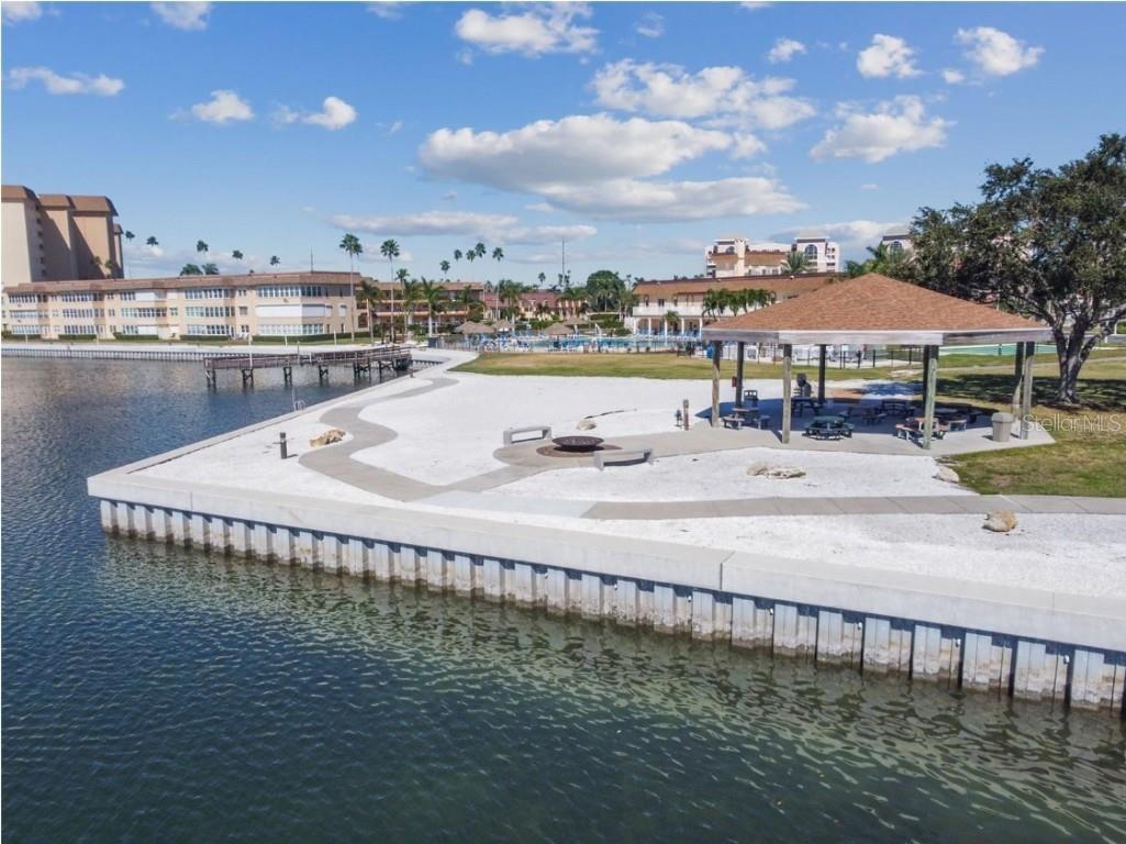 4900 Brittany Drive S #1706 Saint Petersburg FL 33715 TB8367850 image32