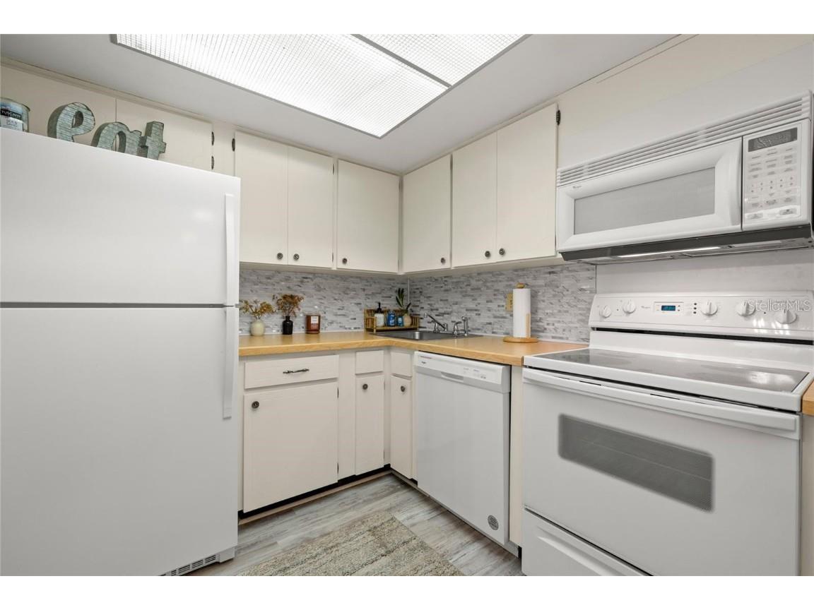 4900 Brittany Drive S #205 Saint Petersburg FL 33715 TB8360214 image8