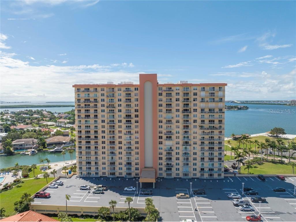 4900 Brittany Drive S #301 Saint Petersburg FL 33715 U8215389 image1