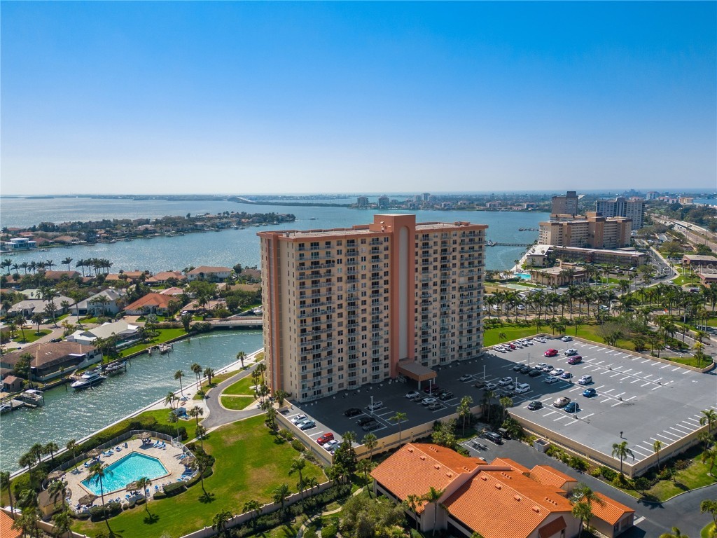 4900 Brittany Drive S #308 Saint Petersburg FL 33715 A4562705 image1