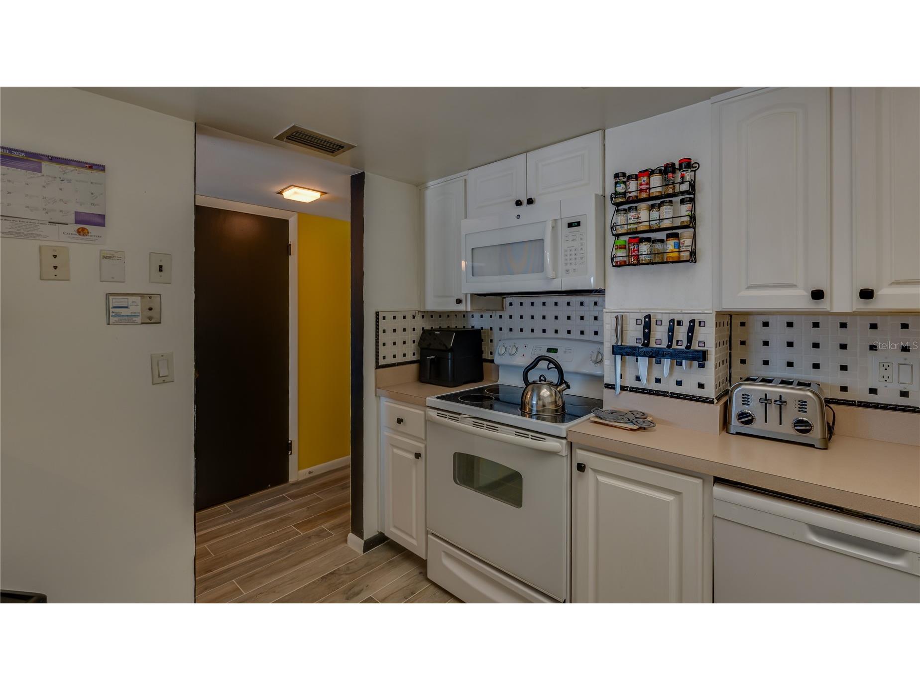 4900 Brittany Drive S #411 Saint Petersburg FL 33715 TB8492850 image21