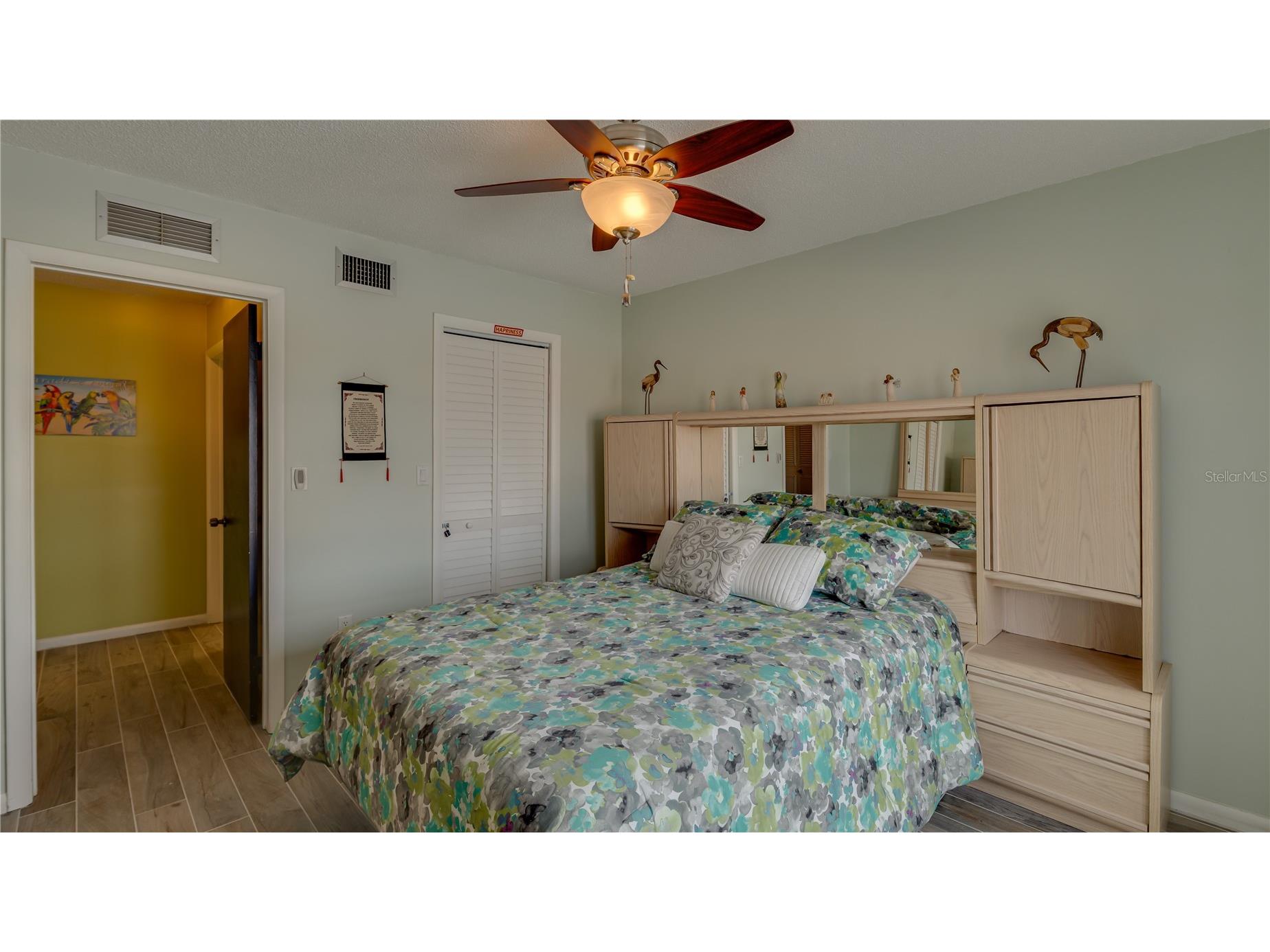 4900 Brittany Drive S #411 Saint Petersburg FL 33715 TB8492850 image25