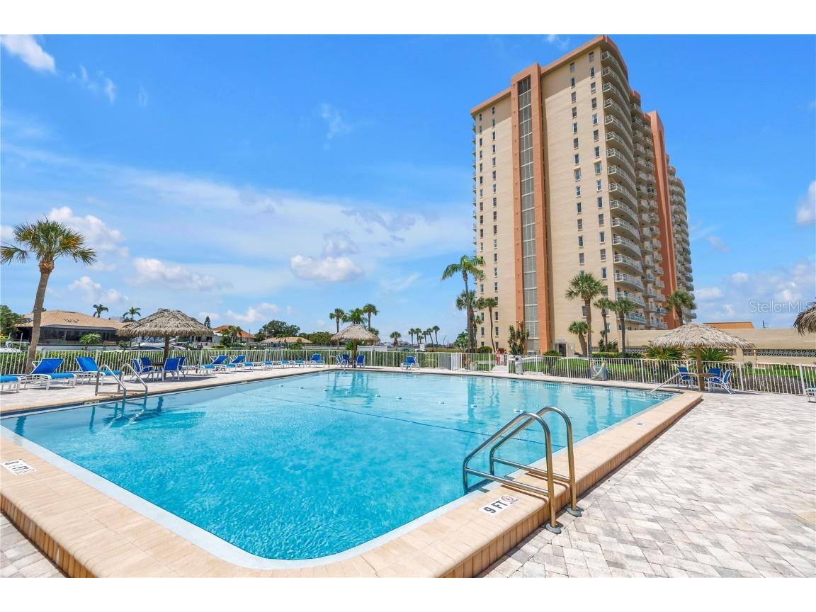 4900 Brittany Drive S #611 Saint Petersburg FL 33715 TB8392563 image21