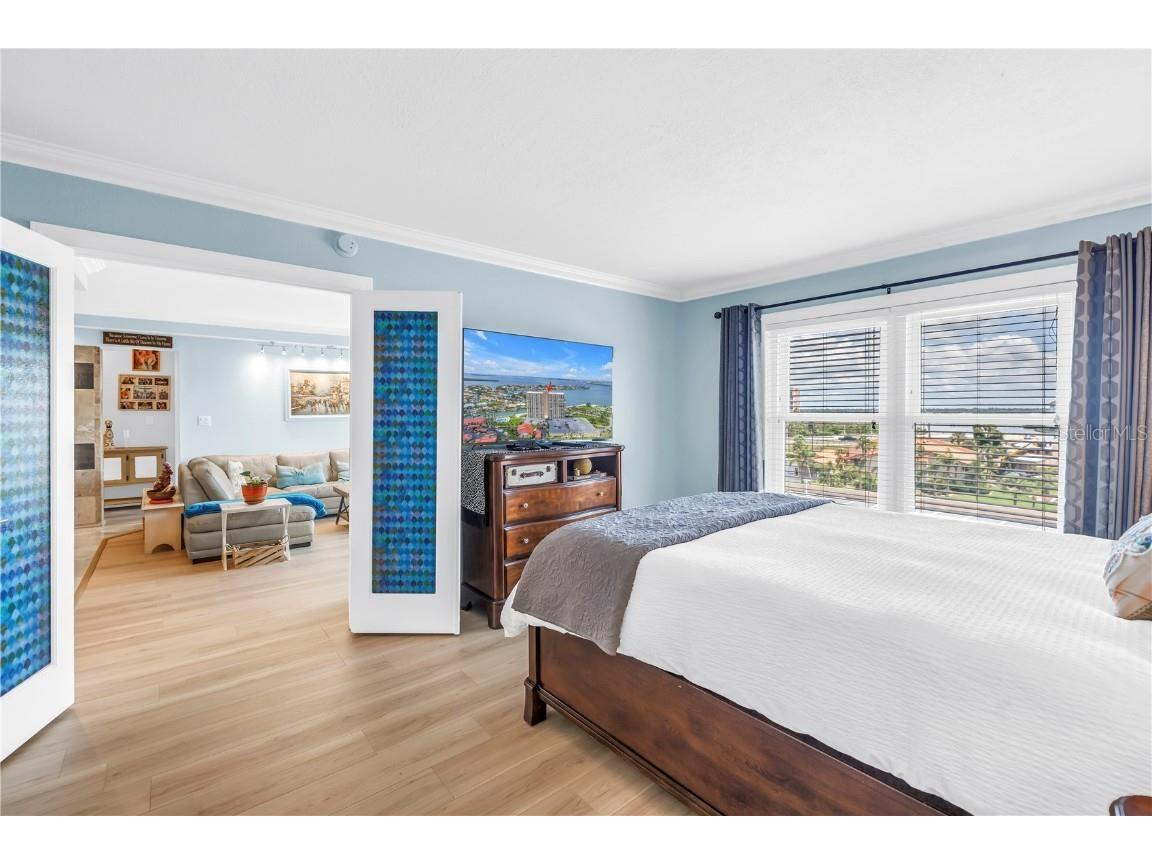 4900 Brittany Drive S #611 Saint Petersburg FL 33715 TB8392563 image3