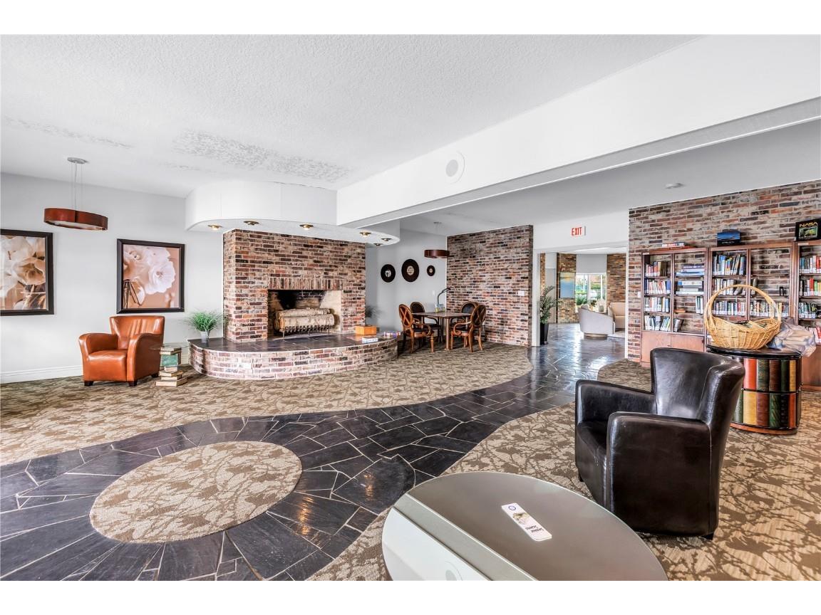 4900 Brittany Drive S #611 Saint Petersburg FL 33715 TB8392563 image33