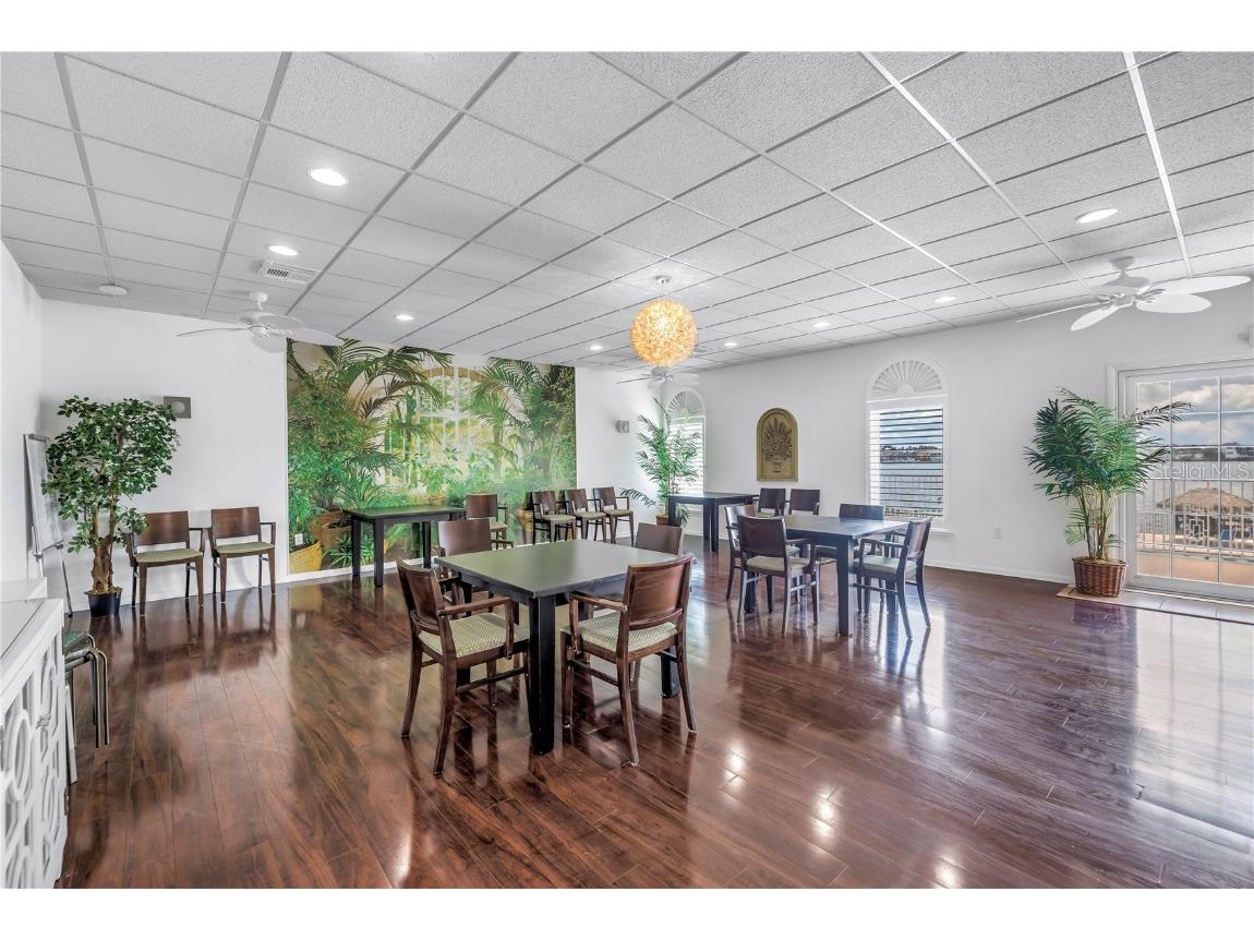 4900 Brittany Drive S #611 Saint Petersburg FL 33715 TB8392563 image36