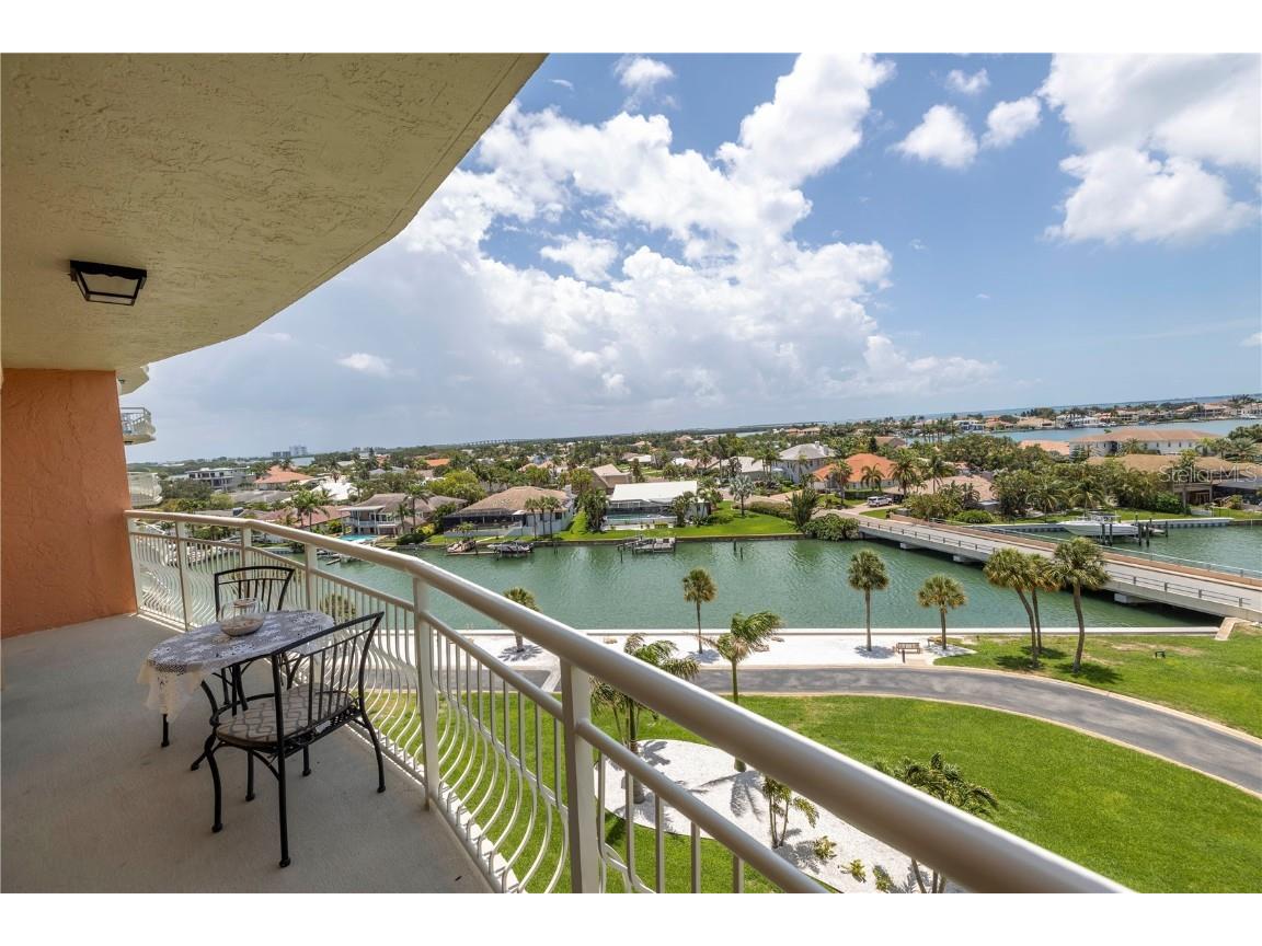 4900 Brittany Drive S #708 Saint Petersburg FL 33715 U8208850 image1