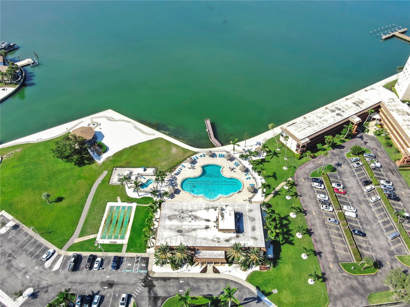 4900 Brittany Drive S #805 Saint Petersburg FL 33715 TB8458475 image34