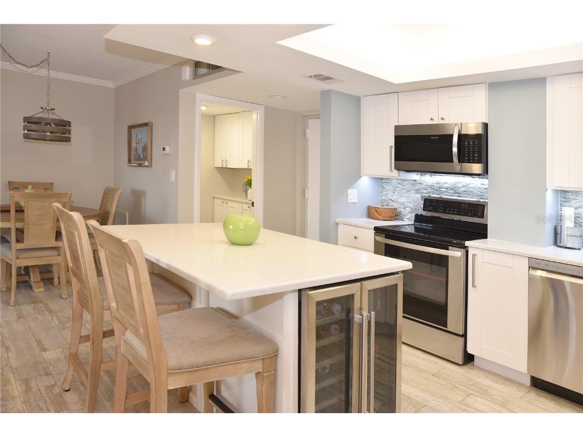 4900 Brittany Drive S #811 Saint Petersburg FL 33715 - GULF BOCA CIEGA BAY TB8424967 image5