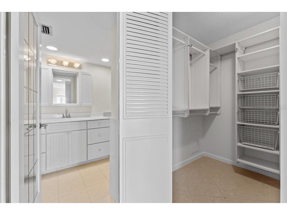 4900 Brittany Drive S #812 Saint Petersburg FL 33715 TB8451896 image12