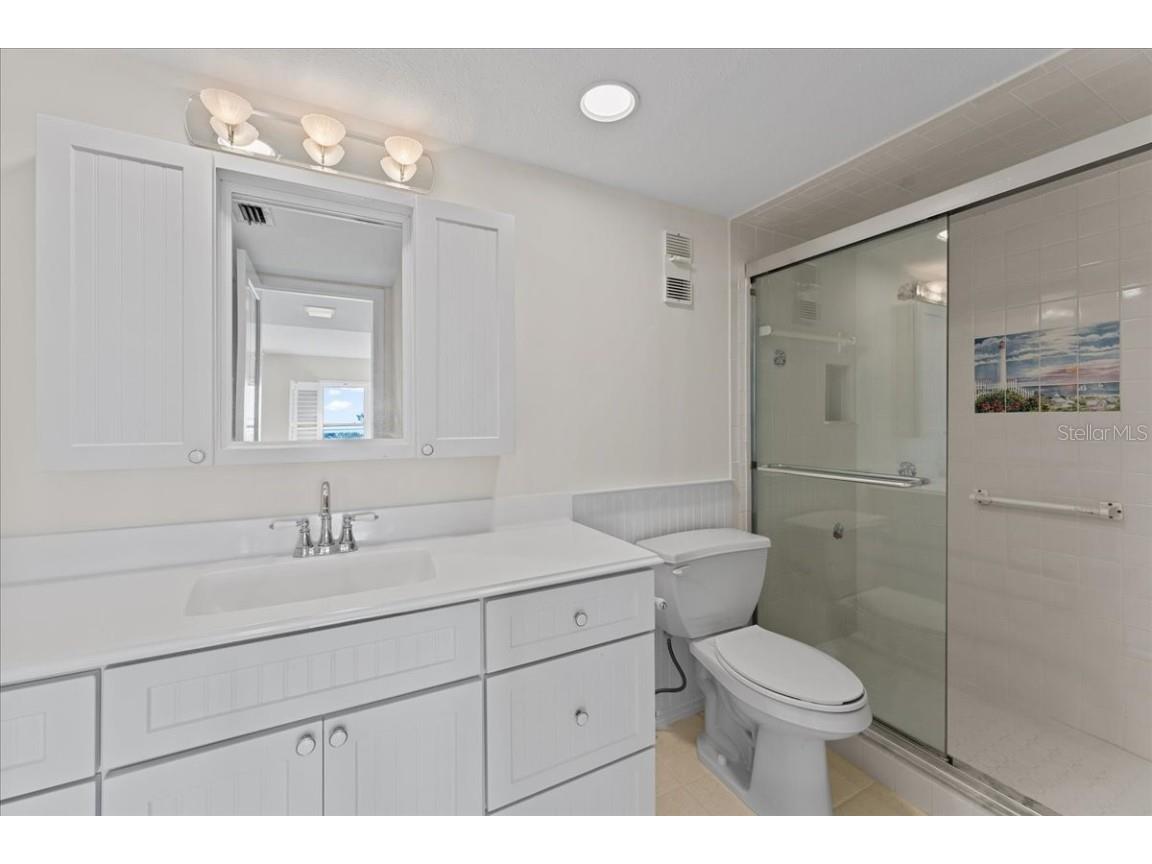 4900 Brittany Drive S #812 Saint Petersburg FL 33715 TB8451896 image13