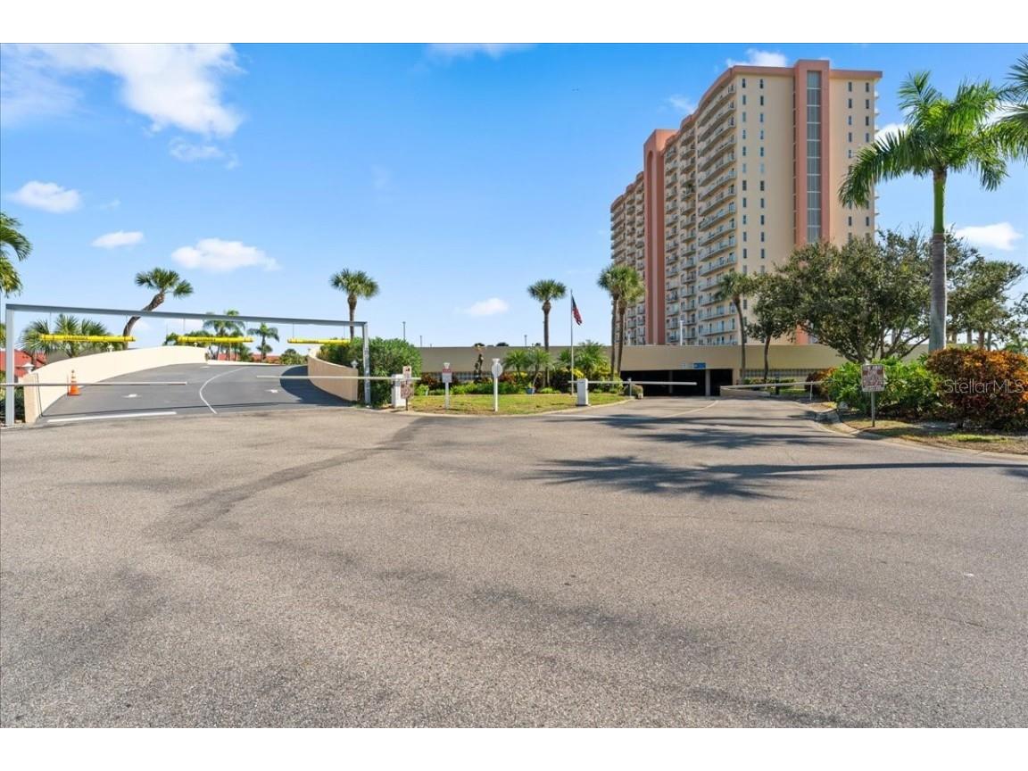 4900 Brittany Drive S #812 Saint Petersburg FL 33715 TB8451896 image44