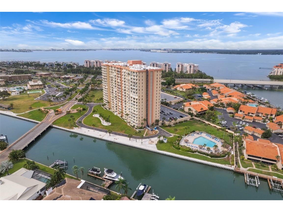 4900 Brittany Drive S #905 Saint Petersburg FL 33715 - BOCA CIEGA U8216467 image1