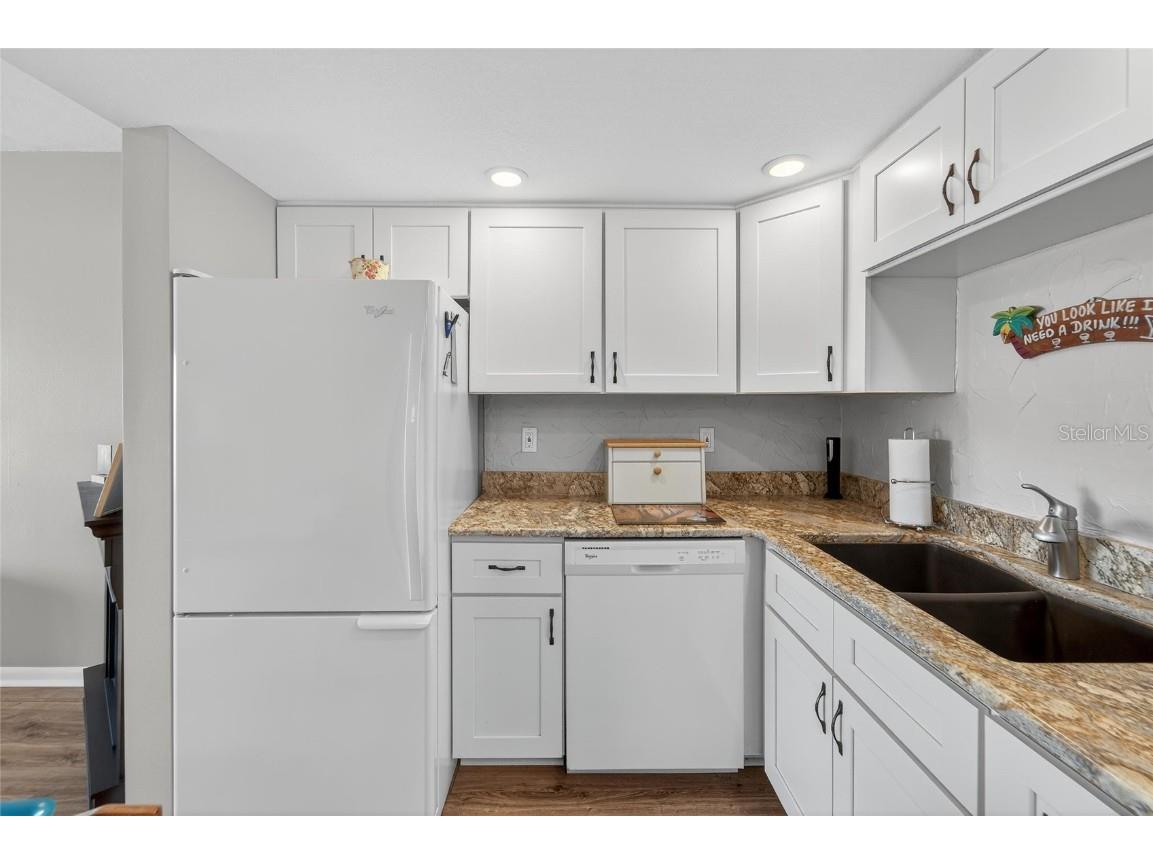 4900 Brittany Drive S #905 Saint Petersburg FL 33715 - BOCA CIEGA TB8437018 image10