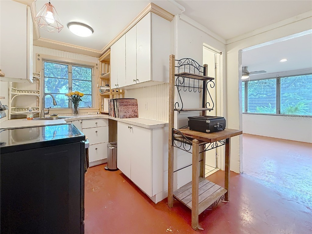 4900 Harding Road N Saint Petersburg FL 33709 TB8426908 image18